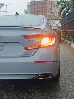 
										HONDA ACCORD XLE full									