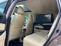 
										Toyota Highlander full									