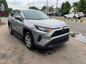 Toyota Rav 4 LE