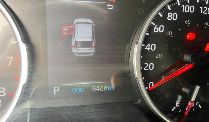 
								Toyota Rav 4 LE full									